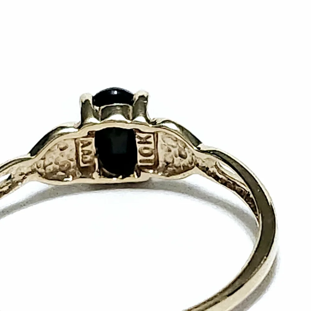 0.50ct Sapphire 10K Gold Oval Solitaire Ring Womens Size 7 - Picture 7 of 16